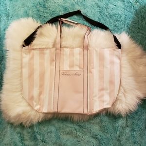 Victoria secret tote bag.